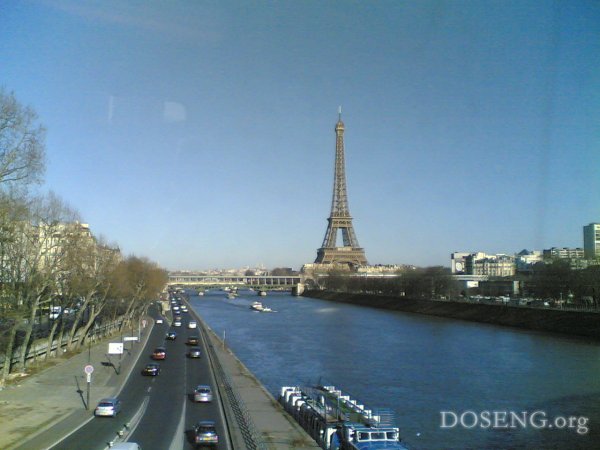 PARIS A