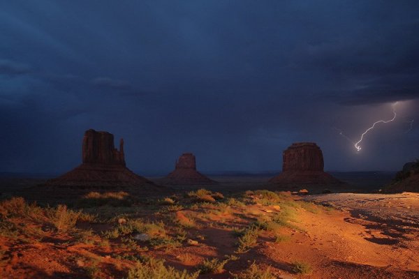 Monument Valley -   (20 )