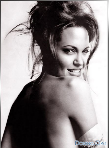 Angelina Jolie (22 )