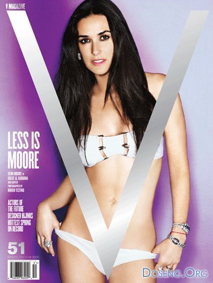 Demi Moore   V