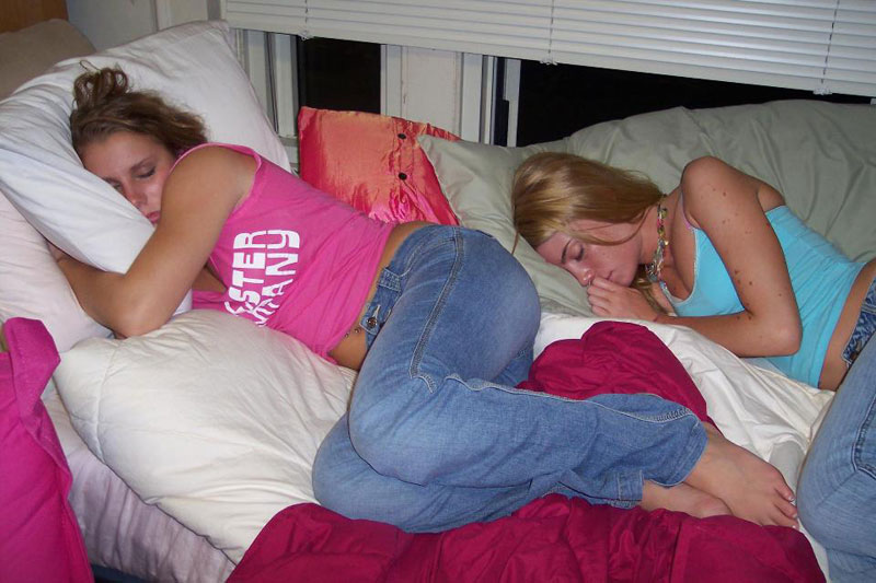 Sleepover threesome photos