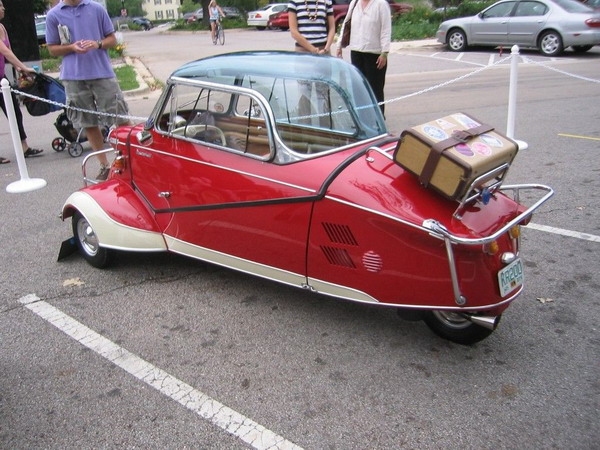   : Messerschmitt Kr200