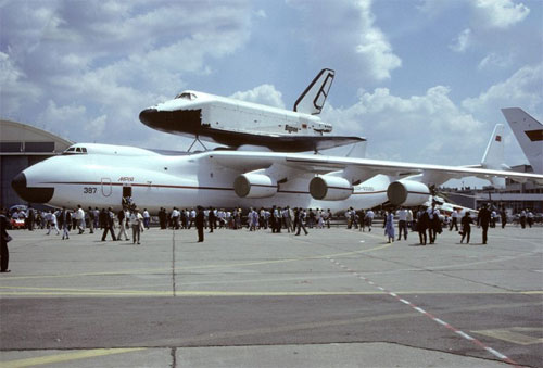 An-225