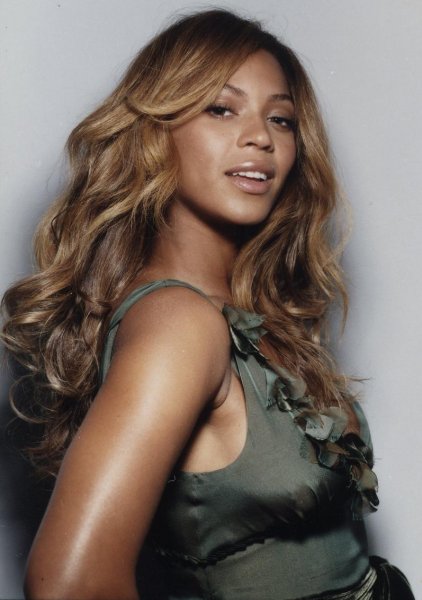 Beyonce Knowles /  