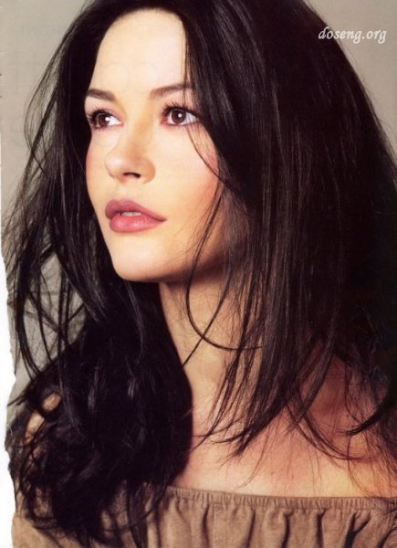    (Catherine Zeta Jones)