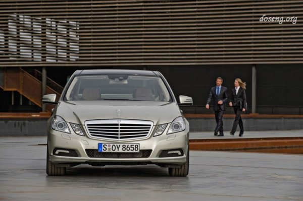 Mercedes Benz E- 2009  (18 )