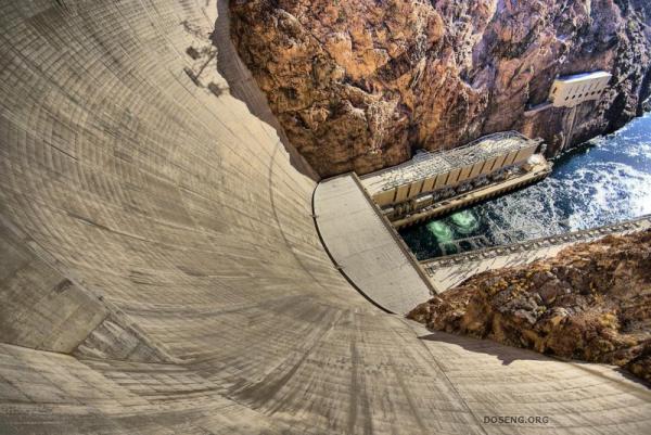 Строительство моста Colorado River Bridge (8 фото)