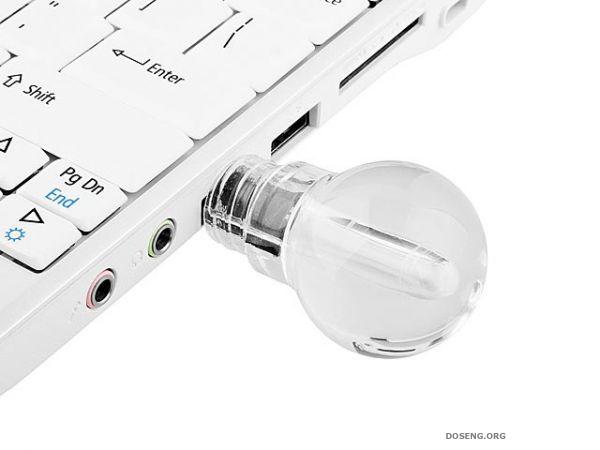     Light Bulb USB Drive