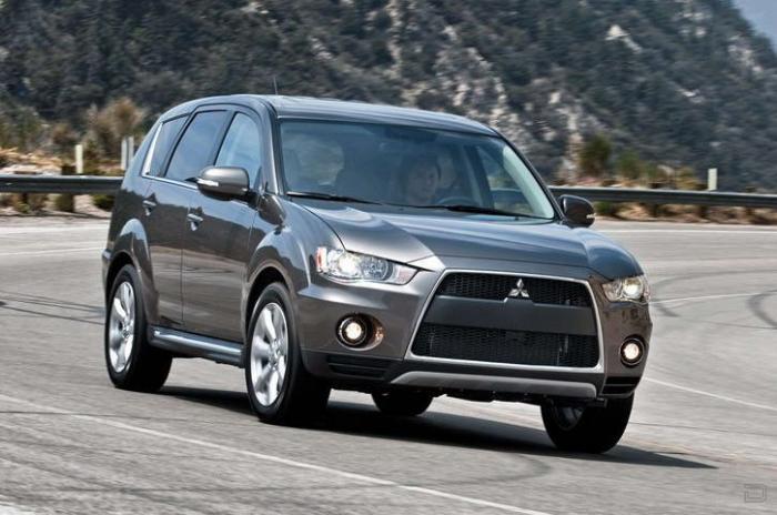 2010 Mitsubishi Outlander GT (33 )