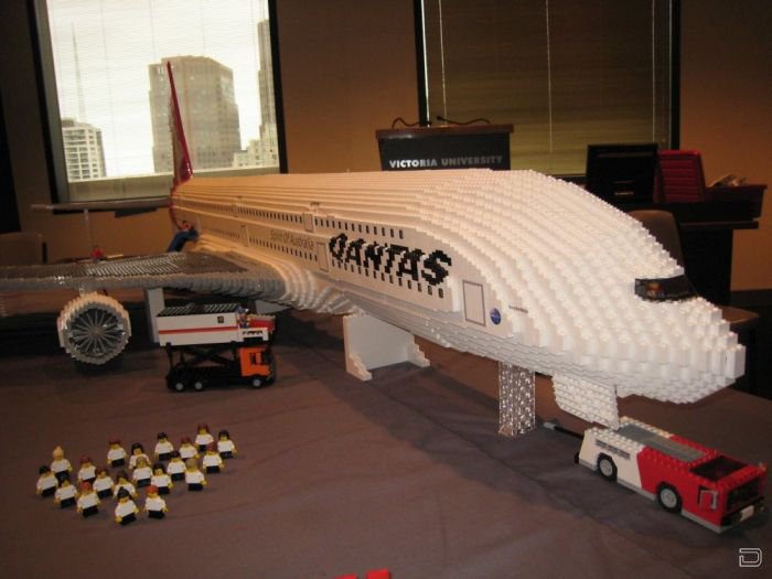  Airbus 380   Lego (19 )