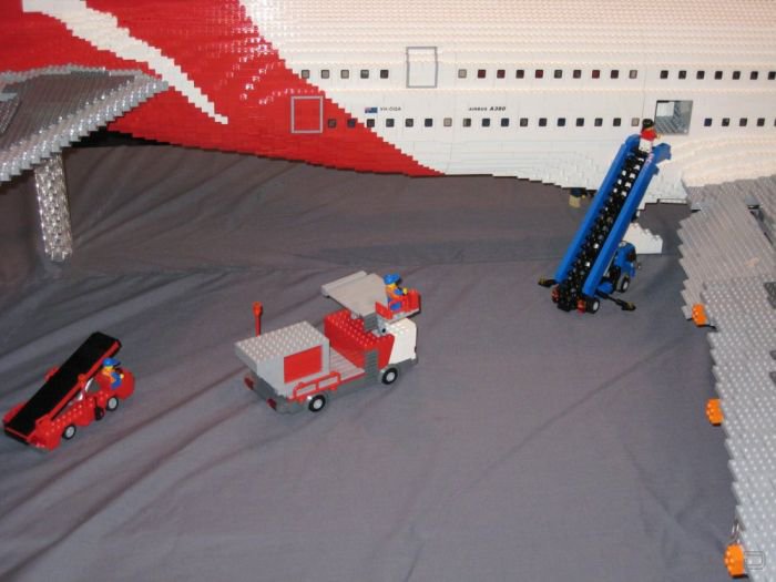  Airbus 380   Lego (19 )