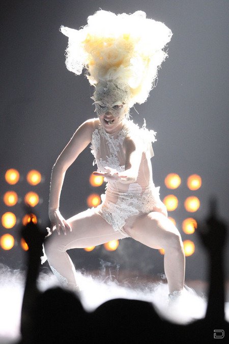  GaGa -  Brit Awards (11 )