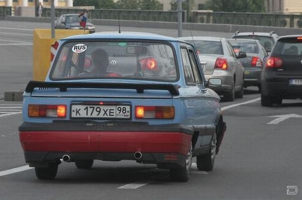 1268373910_russian_car_38.jpg