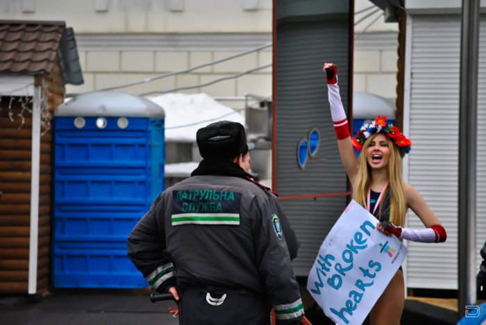   FEMEN "     "