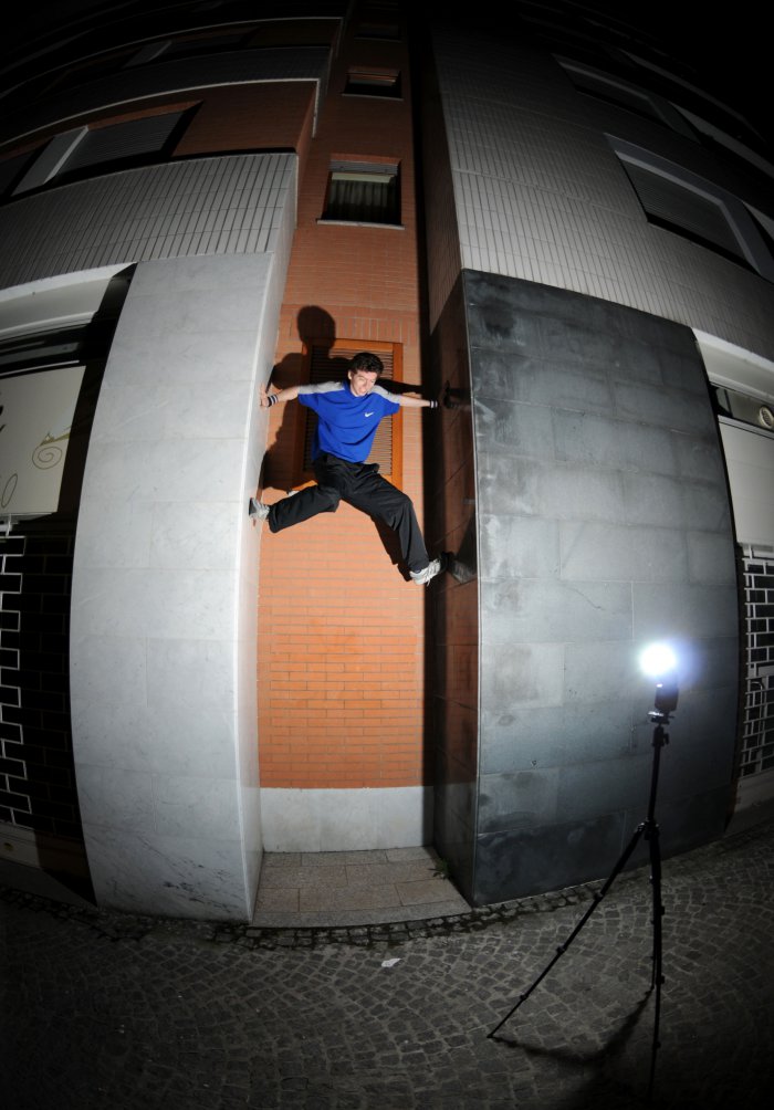    LeParkour (18 )