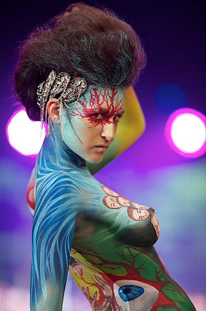   - "World Bodypainting Festival Seeboden 2010"   (70 )