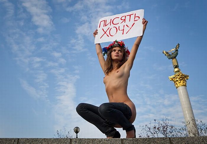 FEMEN     (7  )