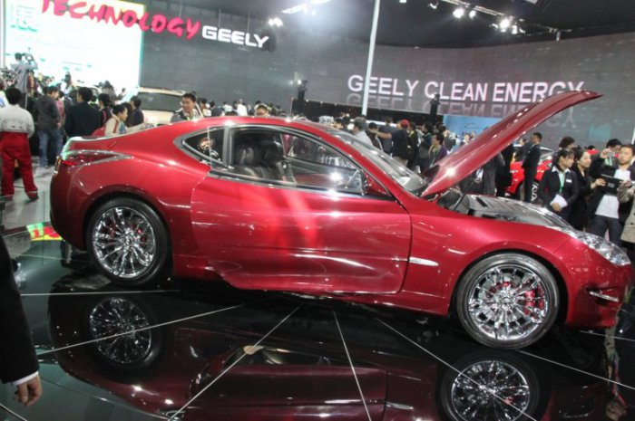 Geely Emgrand GT (12 )