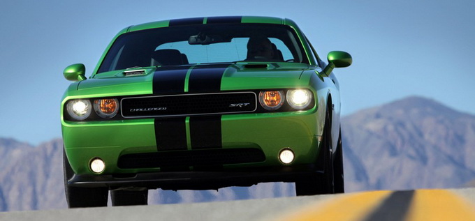 Dodge Challenger SRT8 (5 )