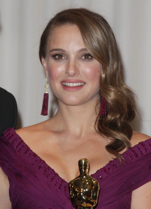   2011   (Natalie Portman)