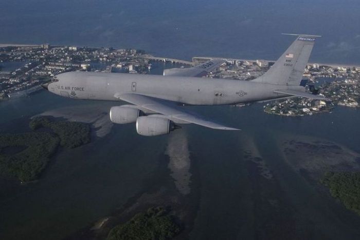  KC-135 Stratotanker