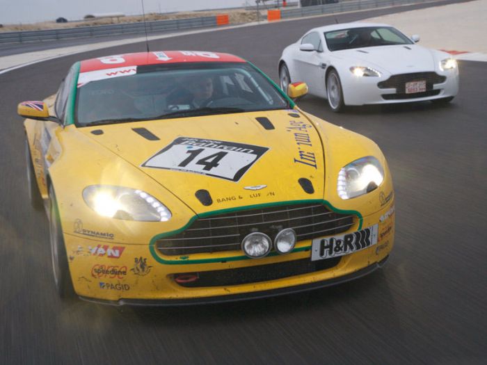 Aston Martin V8 Vantage N24