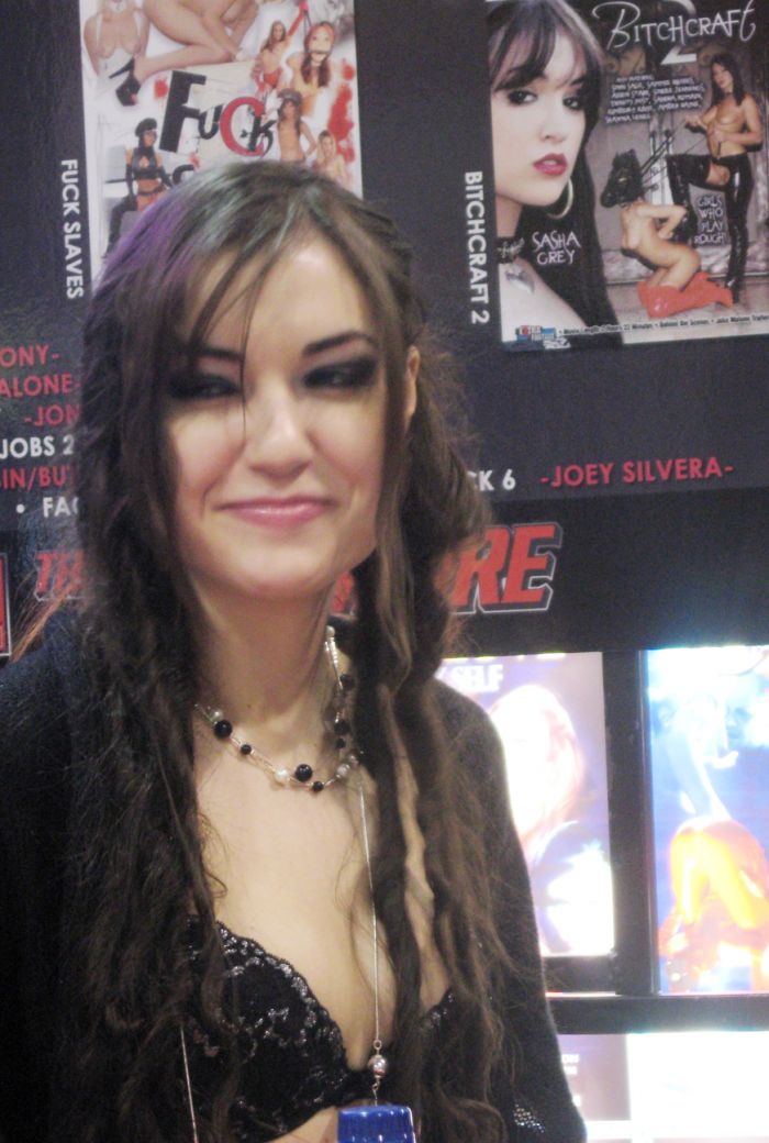   / Sasha Grey 