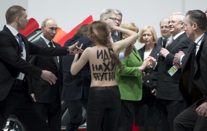  Femen   