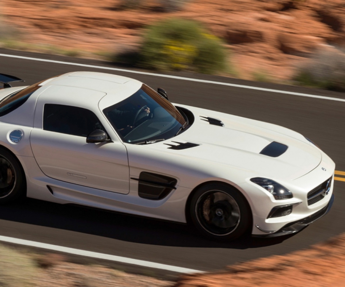 Mercedes-Benz SLS AMG