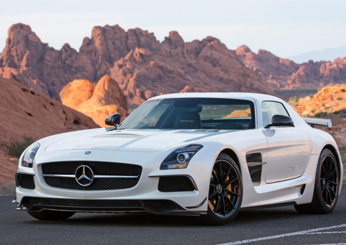 Mercedes-Benz SLS AMG