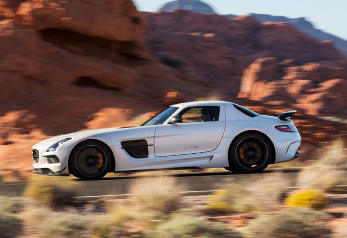 Mercedes-Benz SLS AMG