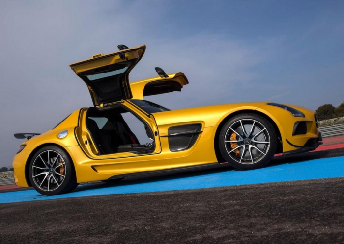 Mercedes SLS AMG