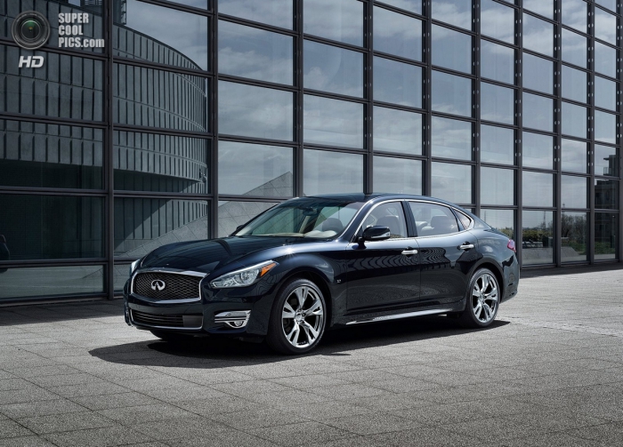 Infiniti Q70L