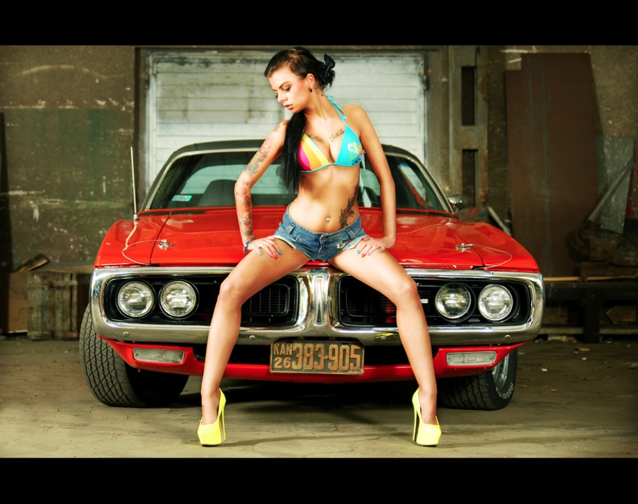 Hot girls with muscle cars porn