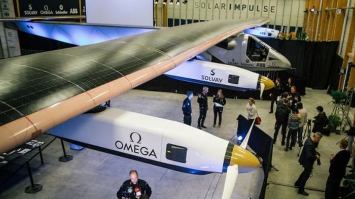   Solar Impulse 2