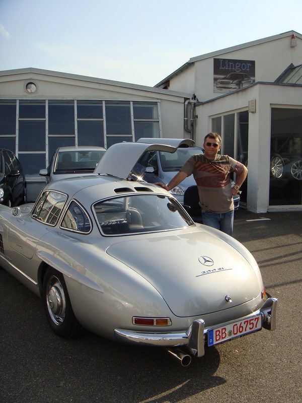 Mercedes-Benz 300SL Gullwing  