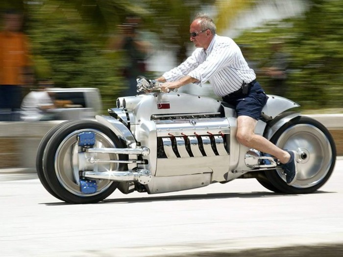 Dodge Tomahawk 