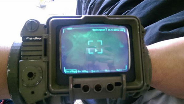 Pip-Boy 3000    Fallout 