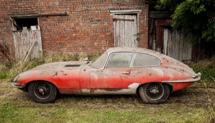     1964 Jaguar E-Type