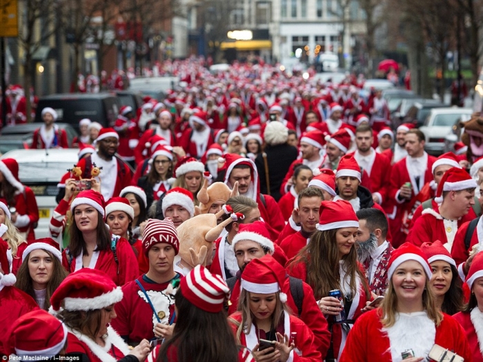  Santacon  