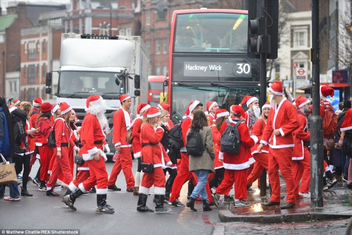  Santacon  