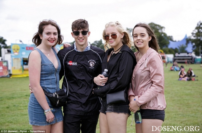  V Festival  