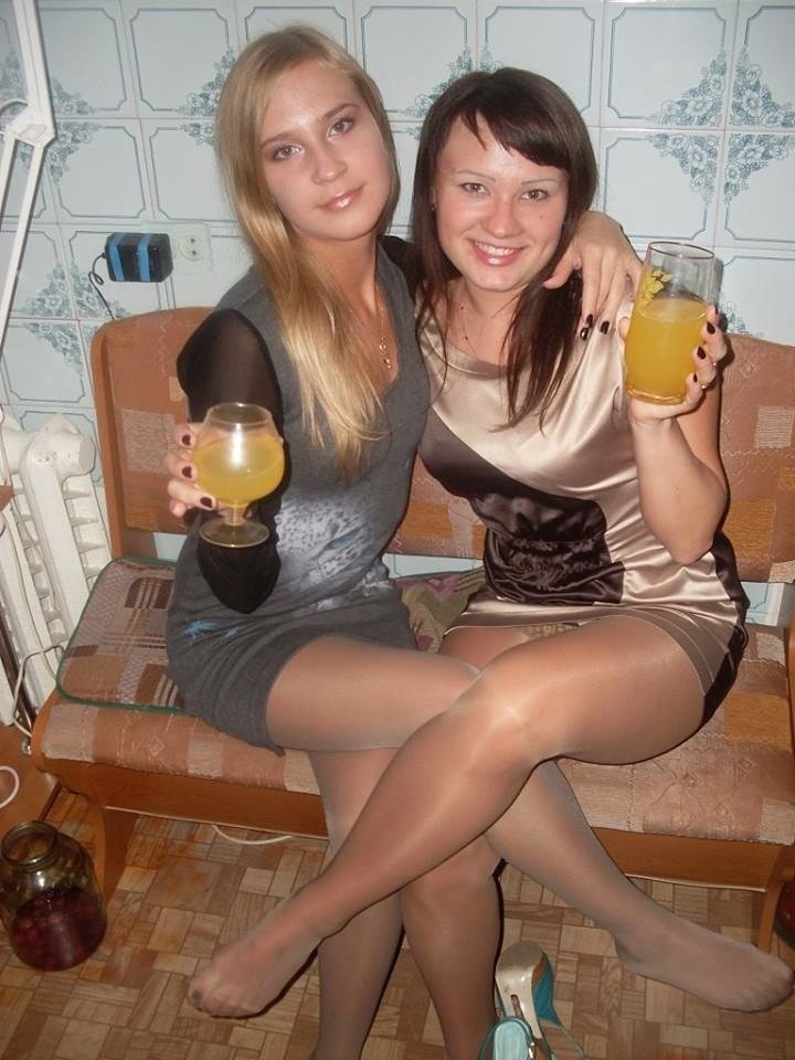 Секс С Пьяной Русской В Чулках