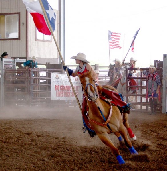 Mercedes Rodeo(Cowgirl Chicks)