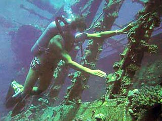 На затонувшем древнем корабле в Атлантическом океане нашли самый крупный в истории клад