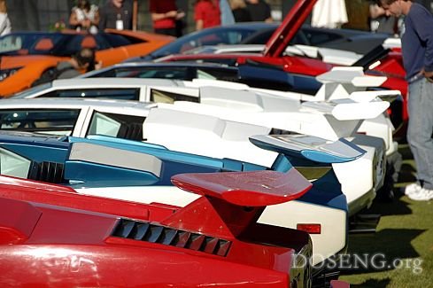 Выставка лучших спортивных автомобилей (22 фото)