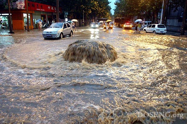 Наводнения в Китае (35 фото)