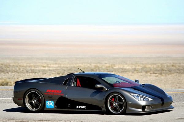 Самый быстрый автомобиль в мире (14 фото)