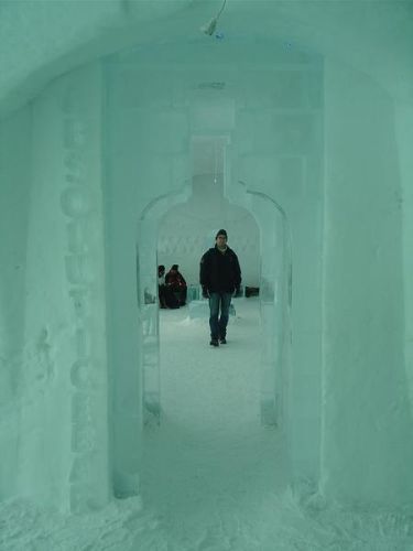 Ледяной отель в Швеции (20 фото)