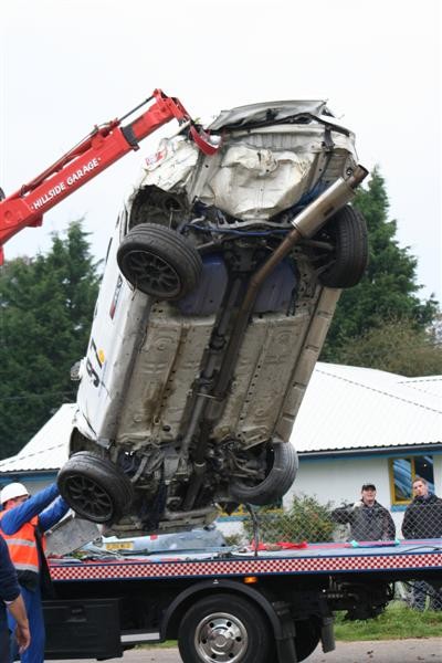 Зрелищная авария Mitsubishi Evolution 6 RS (10 фото + видео)